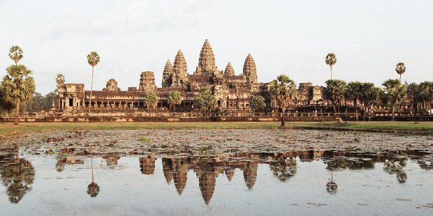 Return flights from Amsterdam to Phnom-penh - Cambodia for perfect price from 401 EUR