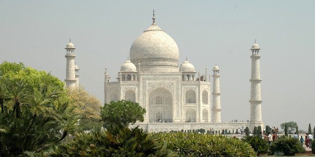 Return flights from Riga to Delhi - India for perfect price from 340 EUR